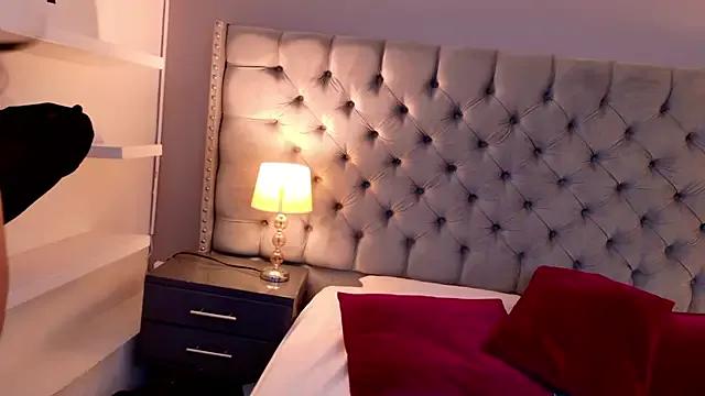 LaylaaDoll from StripChat is Freechat