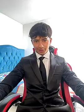 Leonarrrd_01 from StripChat is Freechat