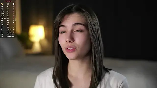 LettySlovacek on StripChat 