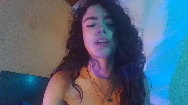 LiaBela_ from StripChat is Freechat
