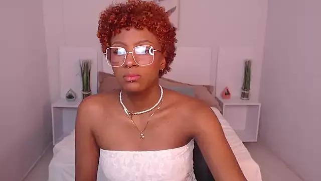 lianna_dixonn from StripChat is Freechat
