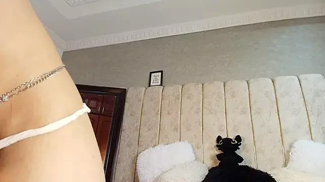 Liia_evanss from StripChat is Freechat