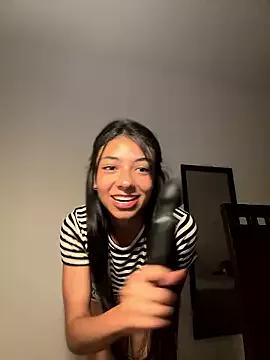 Find your cherished anal broadcaster match with our advanced interactive search and filtering options, allowing you to tailor-make your live event desires.