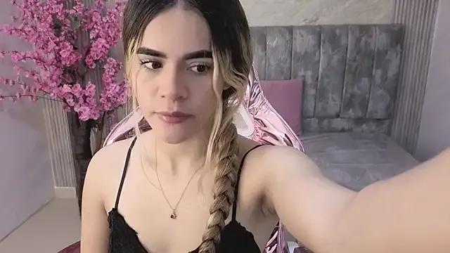 Lilith4_s from StripChat