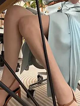 Find your cherished anal broadcaster match with our advanced interactive search and filtering options, allowing you to tailor-make your live event desires.