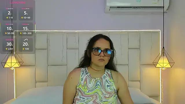 LilithValmare from StripChat is Freechat