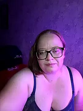 LillyWilly from StripChat is Freechat