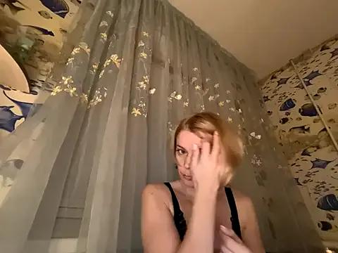 LiluXRose from StripChat is Freechat