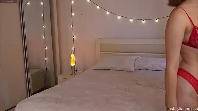 LilyannRosse from StripChat is Freechat