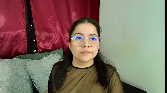 LilyRousee from StripChat is Freechat