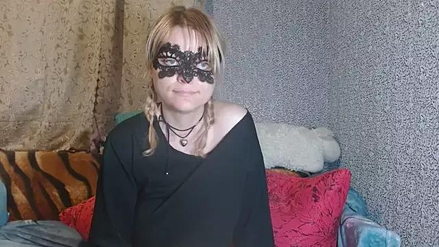 Linda_Routz from StripChat is Freechat
