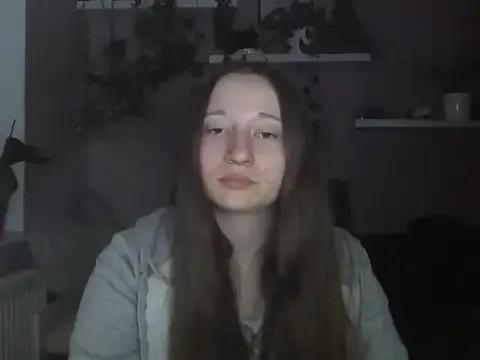 LindaPretty from StripChat is Freechat