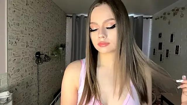 LinetteFay from StripChat is Freechat