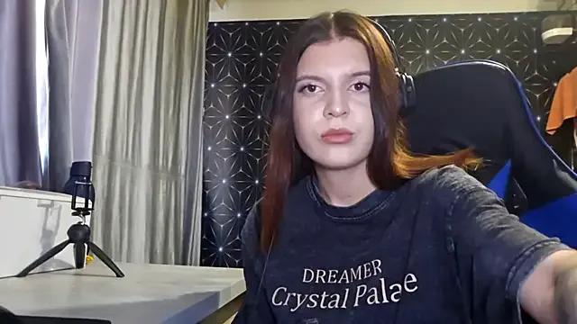 LissaKradfer from StripChat is Freechat