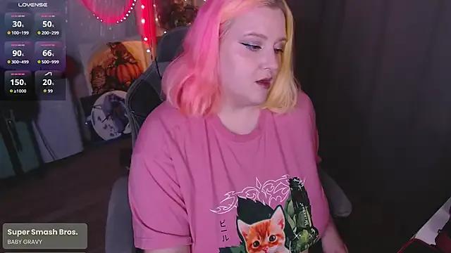 Lissamuff from StripChat