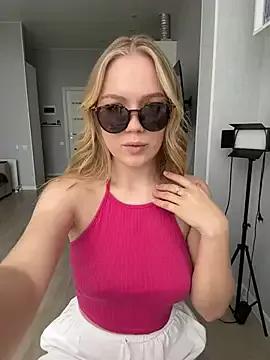 Find your cherished anal broadcaster match with our advanced interactive search and filtering options, allowing you to tailor-make your live event desires.