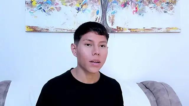 Little_liam from StripChat is Freechat