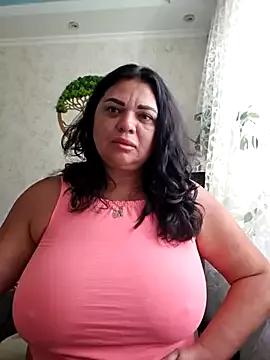 littleRikka from StripChat is Freechat