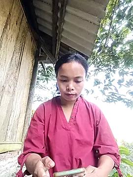 Lmaylili from StripChat is Freechat