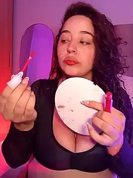 LoanaSantos from StripChat is Freechat