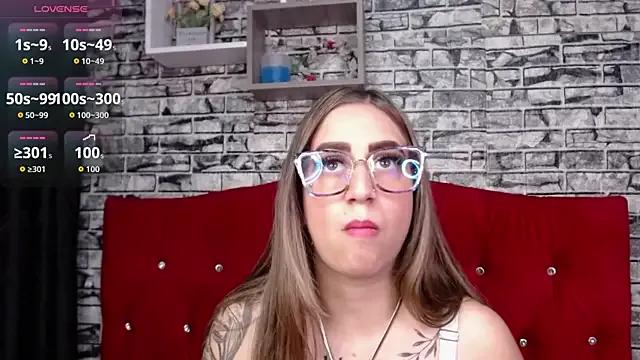 lolalove_vip from StripChat is Freechat
