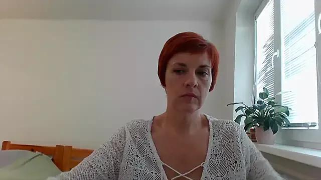 LoraLoraMay from StripChat is Freechat