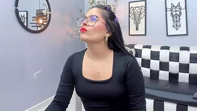LOREN_SLIM from StripChat is Freechat