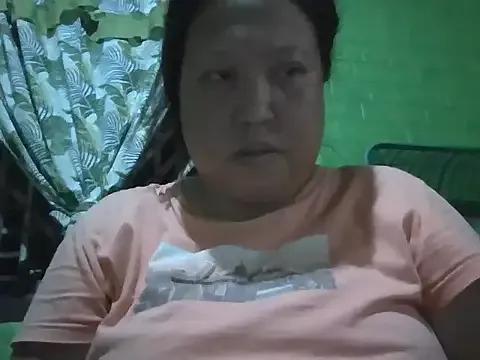 lovenaya from StripChat is Freechat