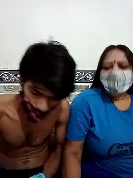 LoveOnStream from StripChat is Freechat