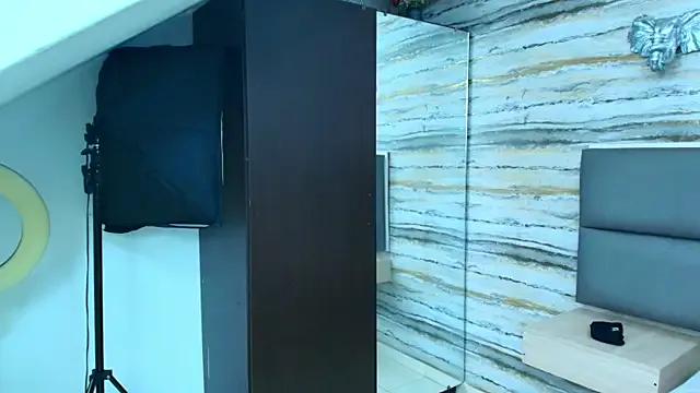 Lovers_21 from StripChat is Freechat