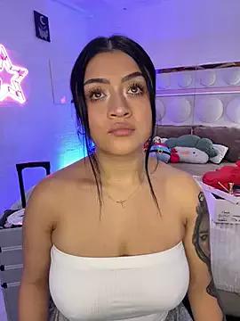 lucianaroy from StripChat is Freechat