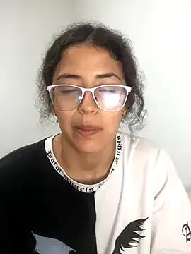 Lucris0304 from StripChat is Freechat