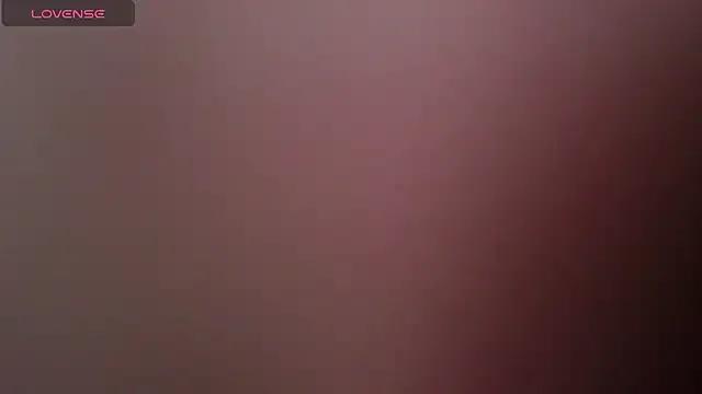 lucy23__ from StripChat is Freechat