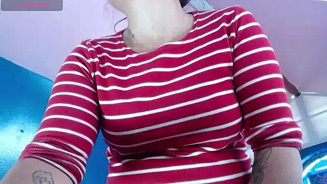 lucy23__ from StripChat is Freechat
