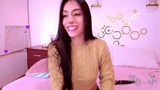 Lucyanajoi from StripChat is Freechat