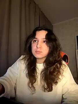 Luisaa_rosee from StripChat is Freechat