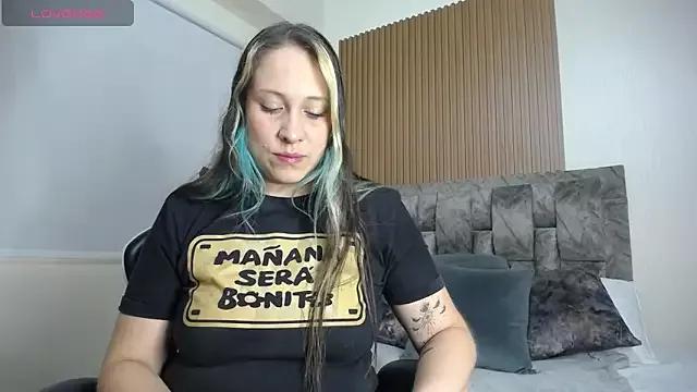 luna_killari from StripChat is Freechat