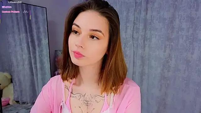 LunaraRada from StripChat is Freechat