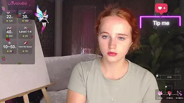 LunaSweet18 from StripChat is Freechat