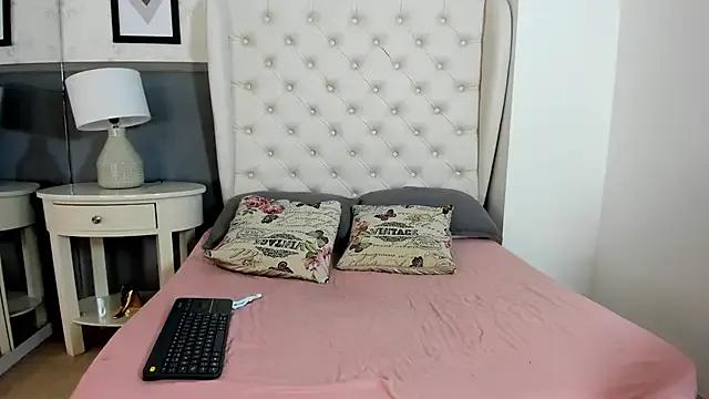 Find your cherished anal broadcaster match with our advanced interactive search and filtering options, allowing you to tailor-make your live event desires.