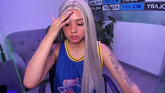 Maddiee_Jackson from StripChat is Freechat