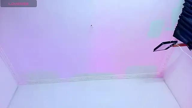 Maddy_Esther from StripChat