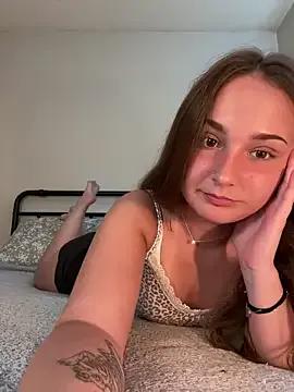 MadilynX777 from StripChat is Freechat
