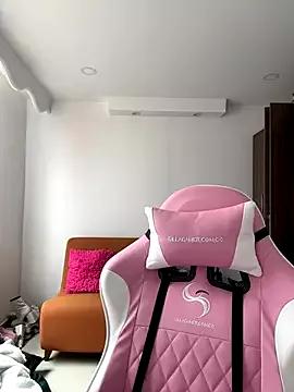 Find your cherished anal broadcaster match with our advanced interactive search and filtering options, allowing you to tailor-make your live event desires.