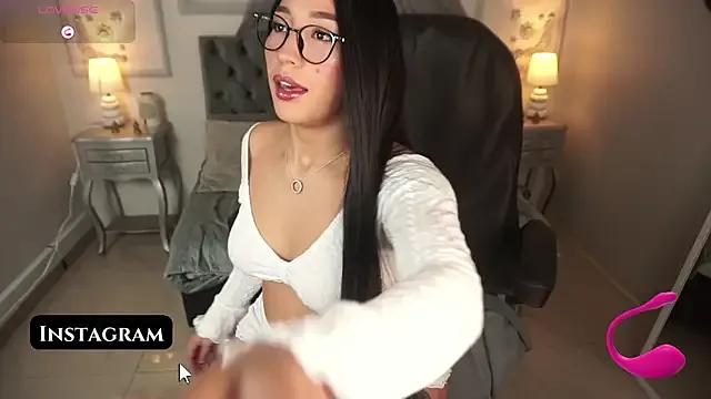 Maggietime from StripChat