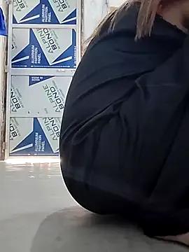 Magic-heart1 from StripChat is Freechat