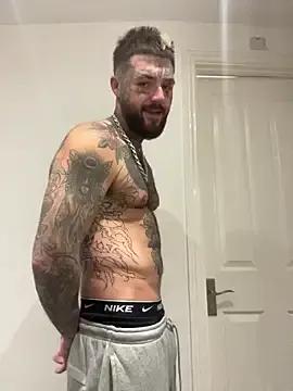 magicmichaell from StripChat is Freechat