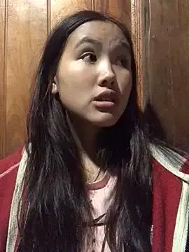 Mai_lovely from StripChat is Freechat