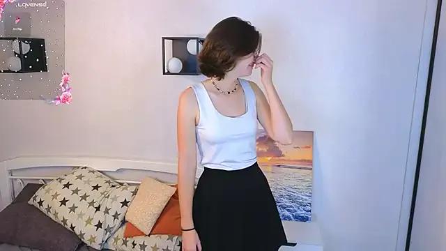 MaiaMimbs from StripChat is Freechat