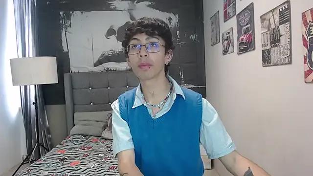 maik_x_dave from StripChat is Freechat